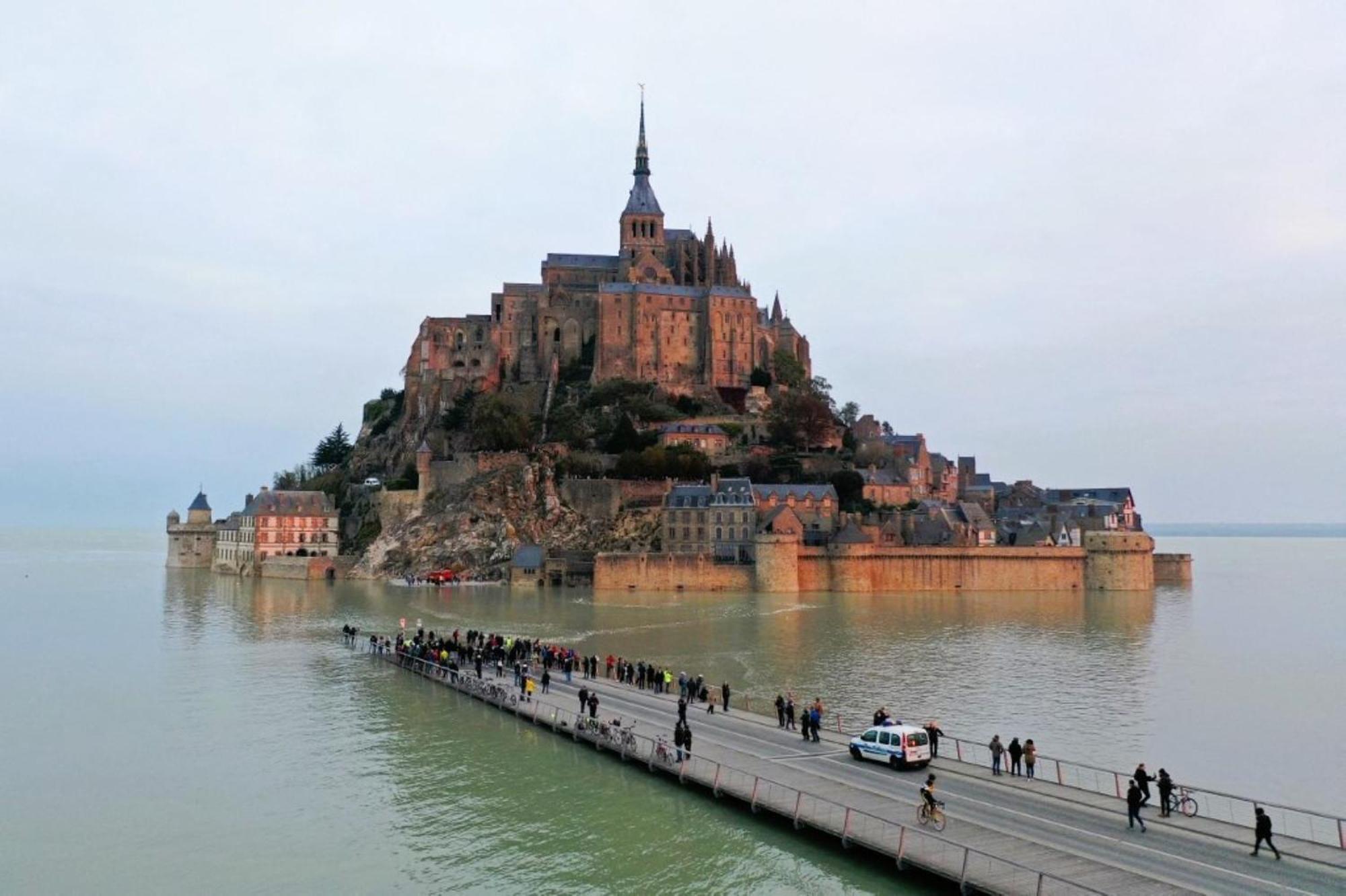 Belle Maison De Vacances Entre Saint-Malo Et Mont-Saint-Michel. Le Clos Fleuri Esterno foto